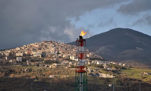 pozzi petroliferi aree urbane basilicata Canapa
